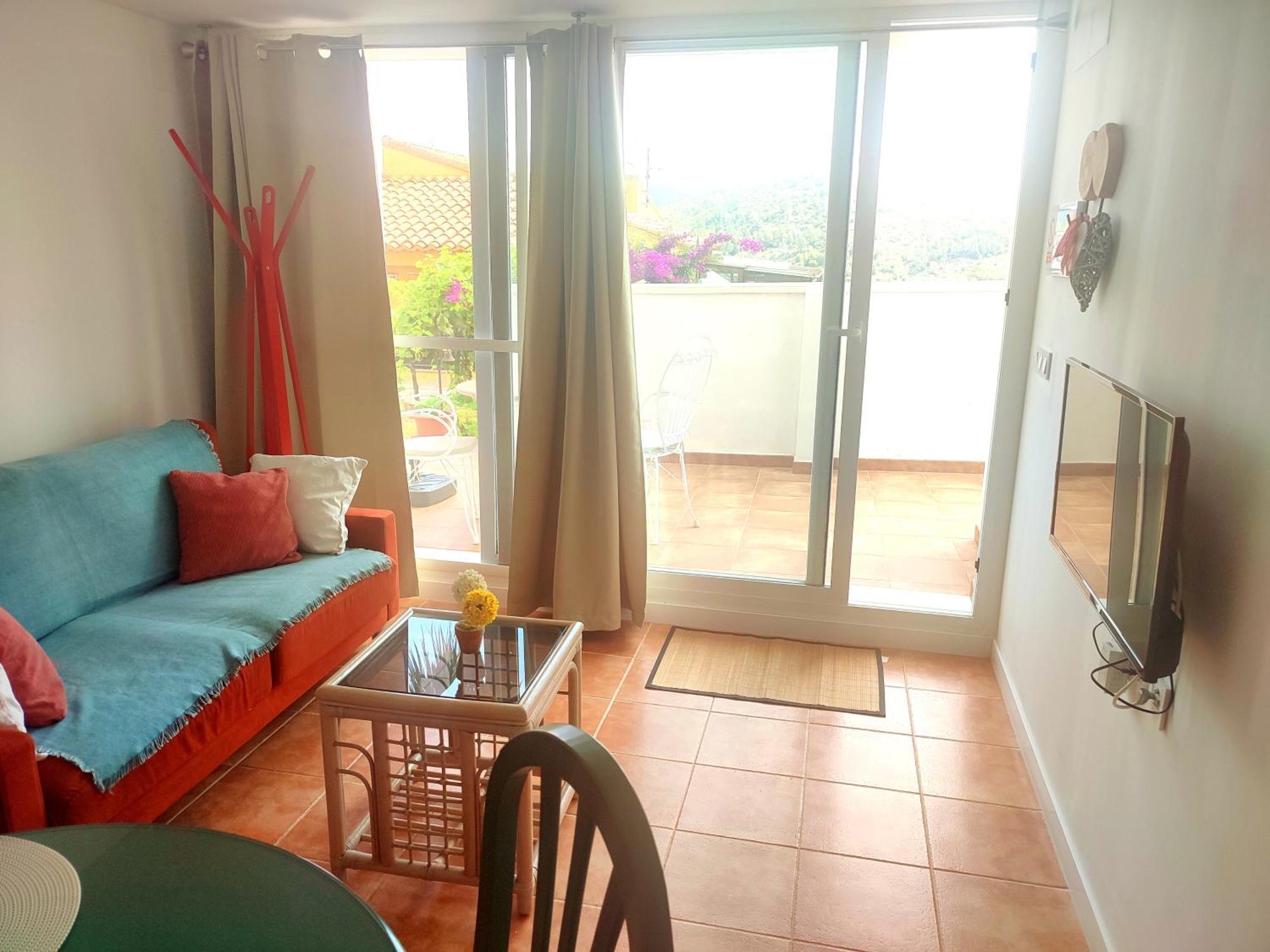 VILLA FALCONERA. A las faldas de la montaña. Gandía Habitación foto